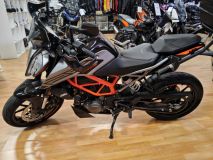 KTM DUKE 125 (2022)(B/A1/A2/A)