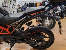 KTM DUKE 125 (2022)(B/A1/A2/A)