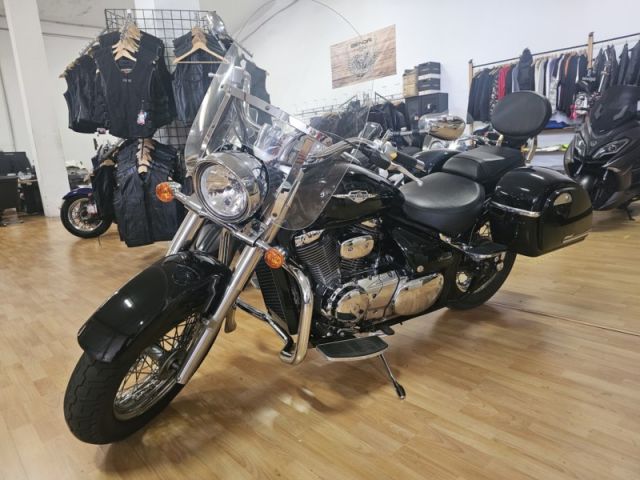 Suzuki Intruder C800 VL800 Volusia (2017)(A/A2)